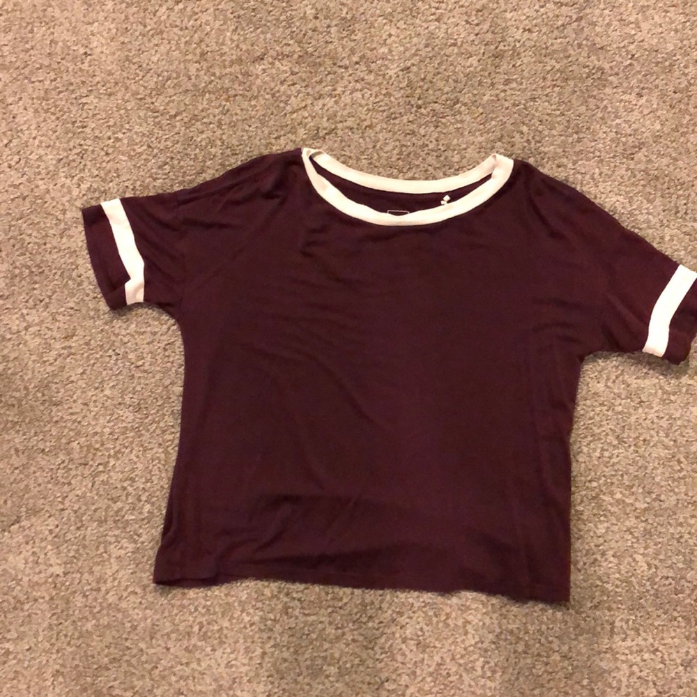 Striped Sleeve Flowy Tee